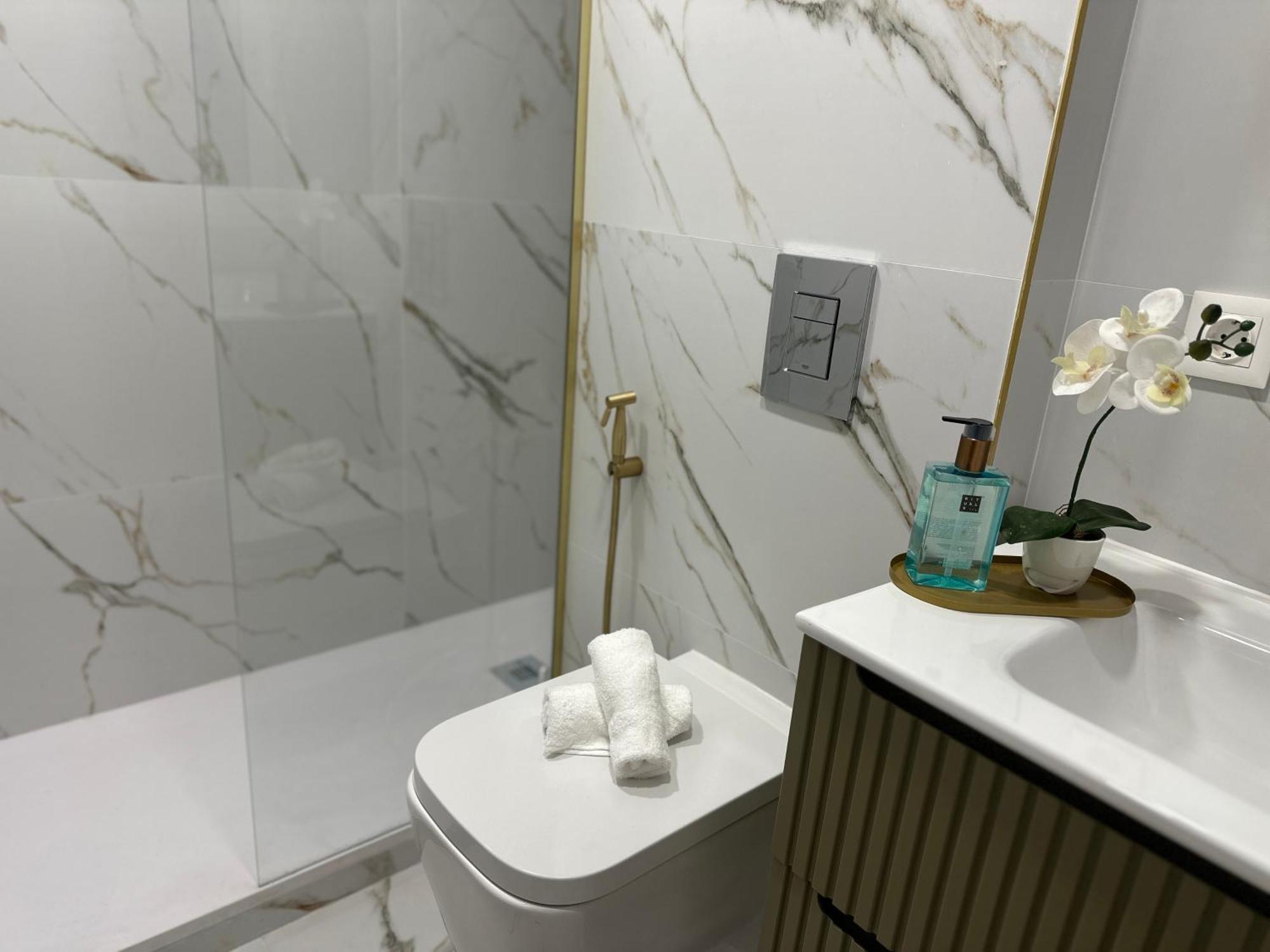 Апартаменти Rambla Flat 48 Аліканте Екстер'єр фото